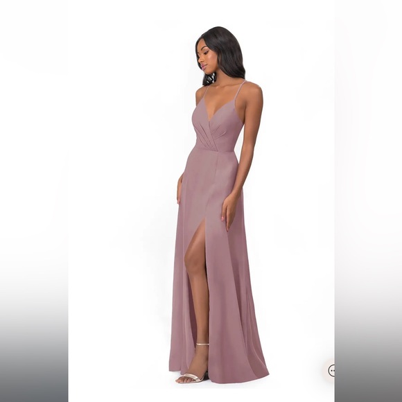 Azazie Dresses & Skirts - NWT AZAZIE dusty rose formal gown size A4
